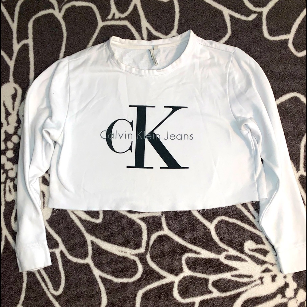 Calvin Klein Crop Top